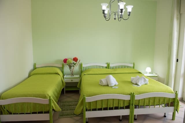 Comfort Quadruple Room, Multiple Beds, Private Bathroom, Mountainside