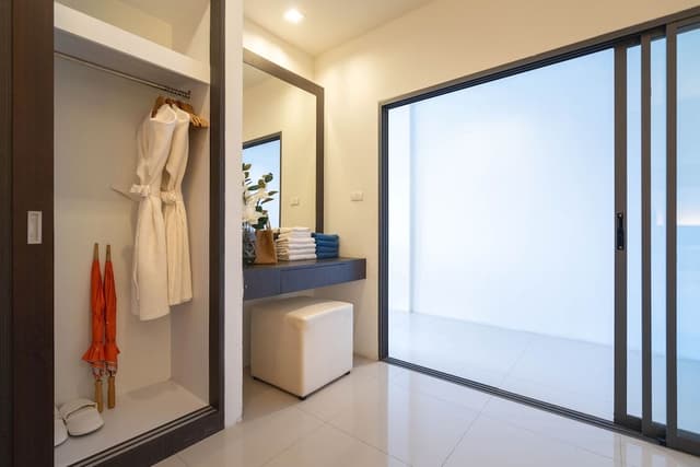 One Bedroom Suite