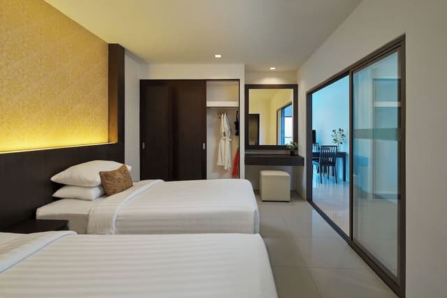 One Bedroom Suite
