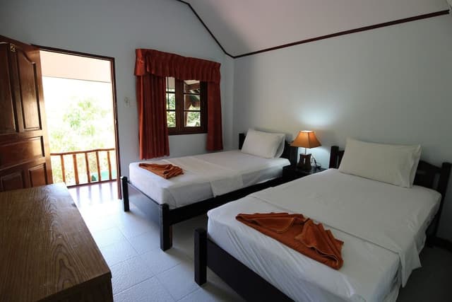 Bungalow Twin beds Air Con