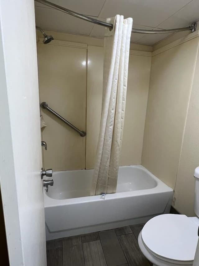 Standard Room, 2 Double Beds, Non Smoking