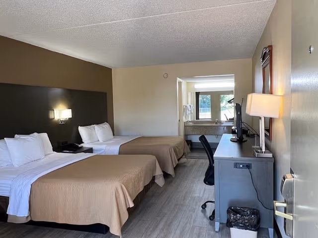 Standard Room, 2 Double Beds, Non Smoking