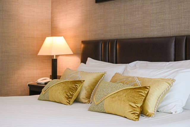 Deluxe Double or Twin Room, Pool View