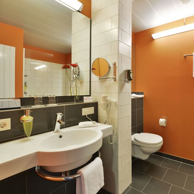 Comfort Room, 2 Twin Beds