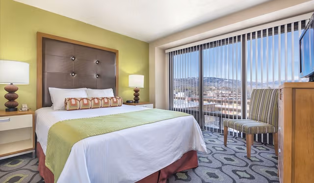 Standard Condo, 2 Bedrooms, Kitchen
