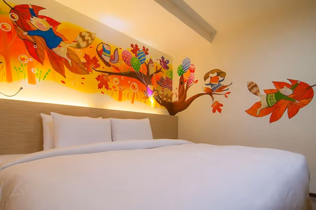 Deluxe Double Room, 1 King Bed (with bathtub)