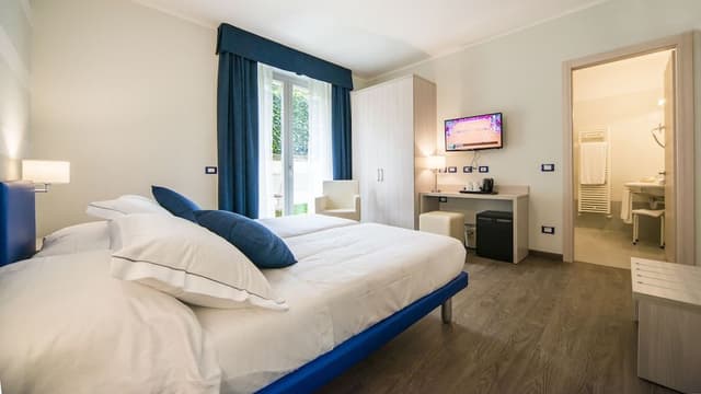Superior Single Room