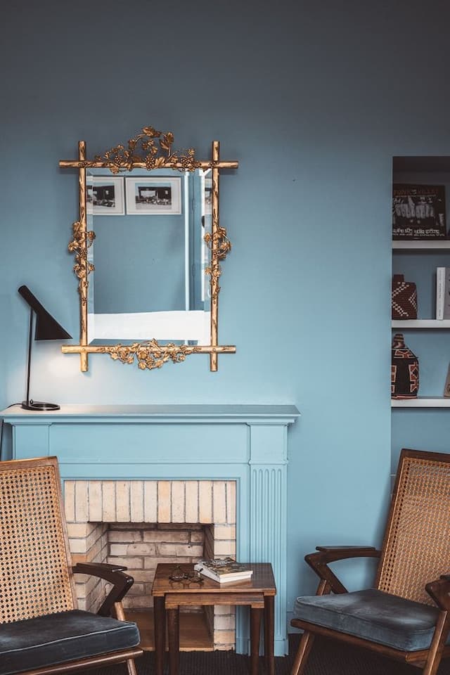Privilege Room