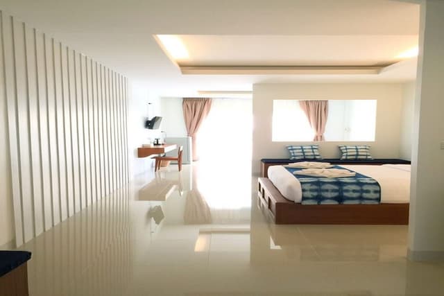 Suite Double Bed