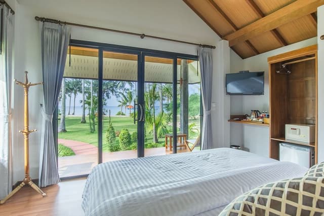 Beachfront Cottage
