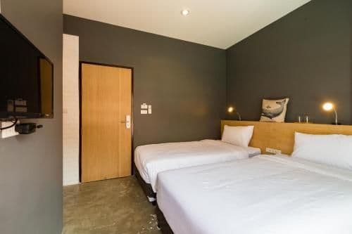Private Twin Room