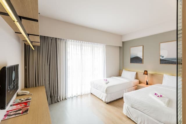 Deluxe Twin Room