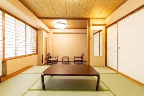 Japanese-Style Room