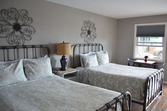 Basic Double Room
