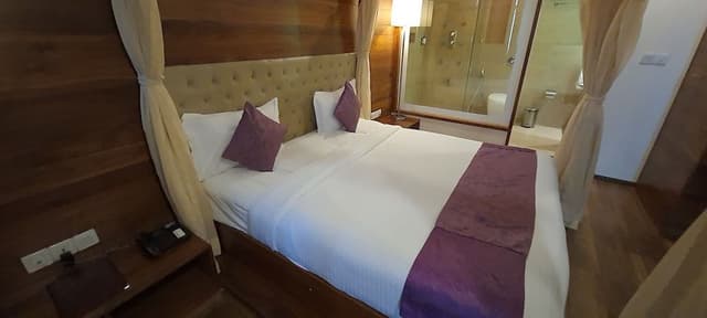 Executive Room