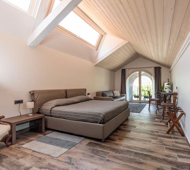 Junior Suite, Lake View