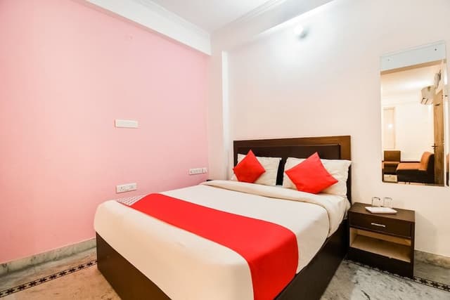 Suite, 1 King Bed