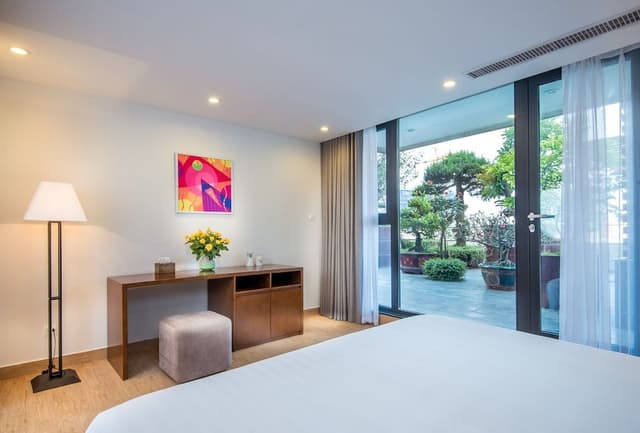 Executive Studio, Balcony, City View