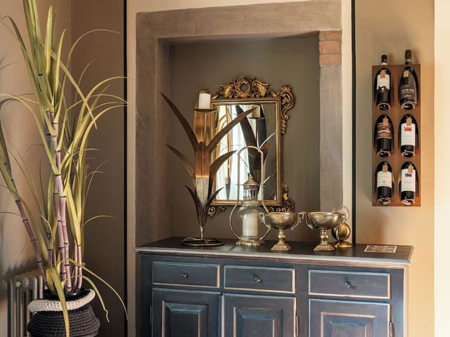 Classic Apartment, 2 Bedrooms (Giglio Viola)