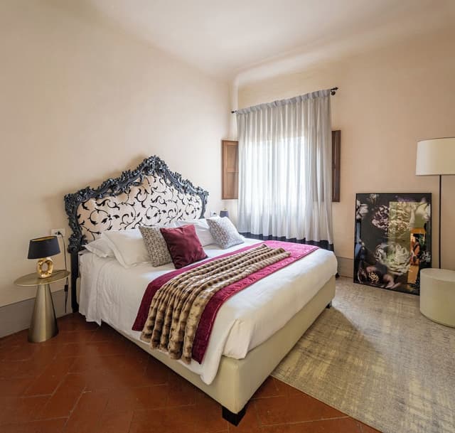 Classic Apartment, 2 Bedrooms (Giglio Viola)