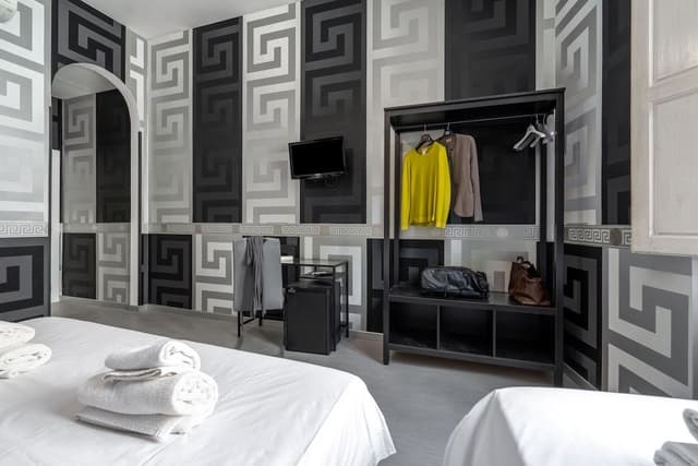 Classic Quadruple Room