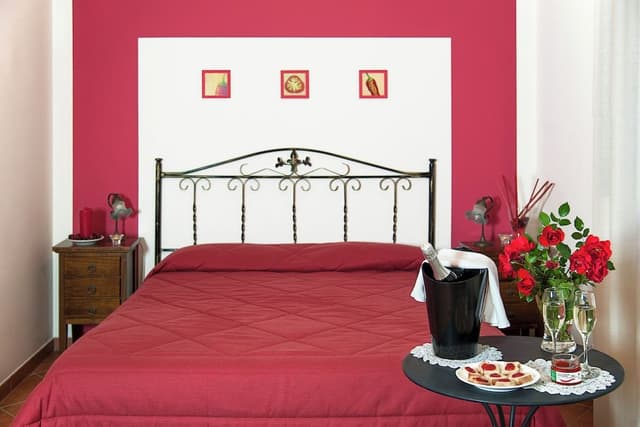 Classic Double Room, Garden View