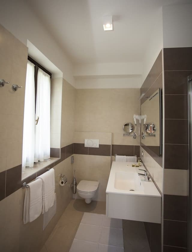 Basic Triple Room, Balcony