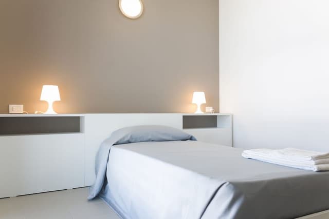 Single Room, Accessible