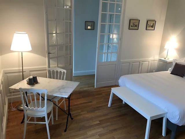 Standard Apartment, Ensuite