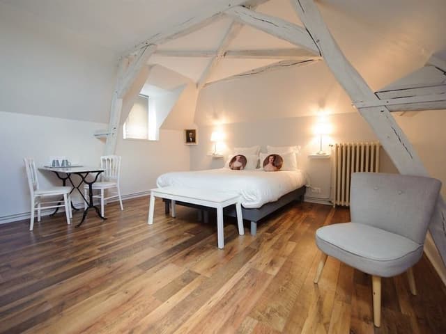 Standard Apartment, Ensuite