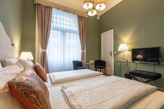 Standard Double Room/ Twin Room