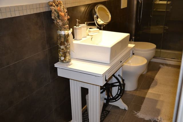 Deluxe Double Room, 1 Bedroom, Refrigerator