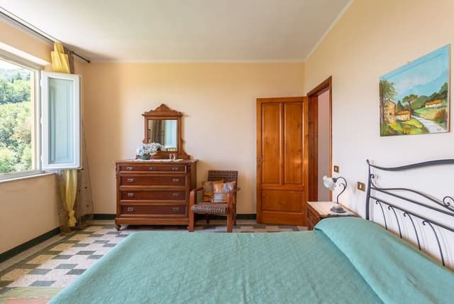 Senior Apartment, 4 Bedrooms