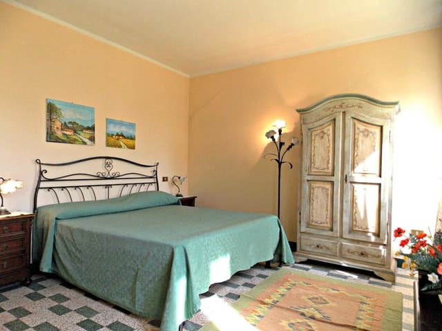 Senior Apartment, 4 Bedrooms
