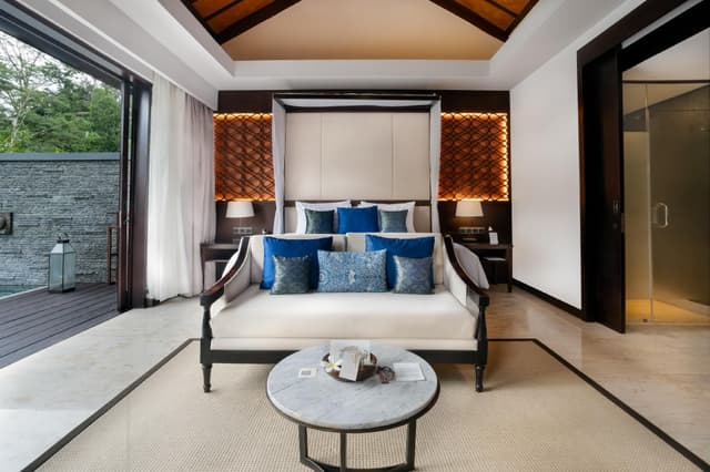 Garden View Pool Villa