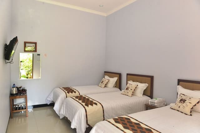 Superior Triple Room