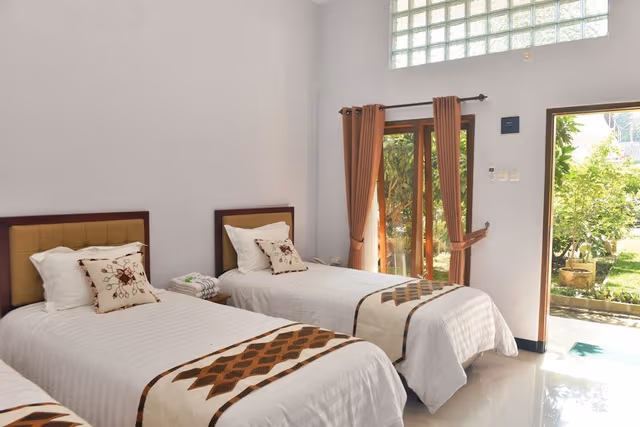 Superior Triple Room