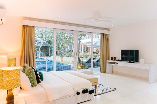 Luxury Villa, 5 Bedrooms, Private Pool