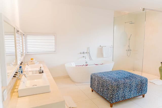Luxury Villa, 5 Bedrooms, Private Pool