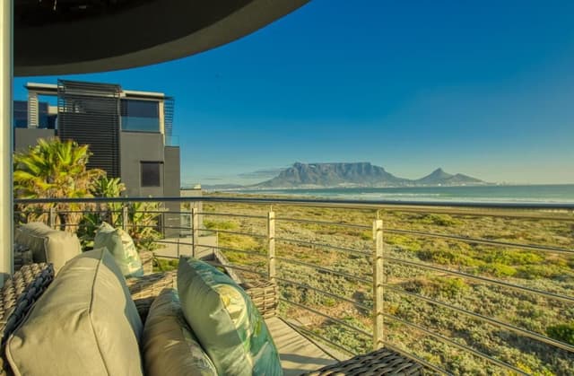 Panoramic Ocean View Suite