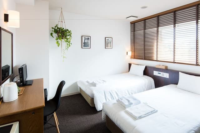 [Non Smoking] Twin Room (with Unit bath & Free Wi-Fi)