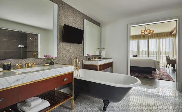 Pendry Suite