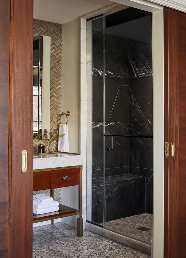 Harbor One Bedroom Suite
