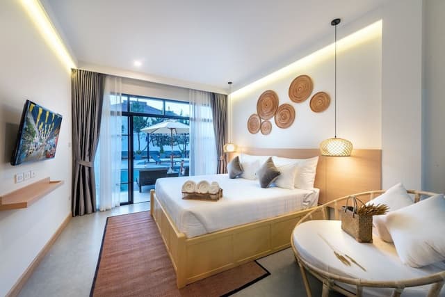 Deluxe Double Room, Pool Access