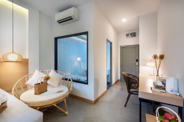 Deluxe Double Room, Pool Access