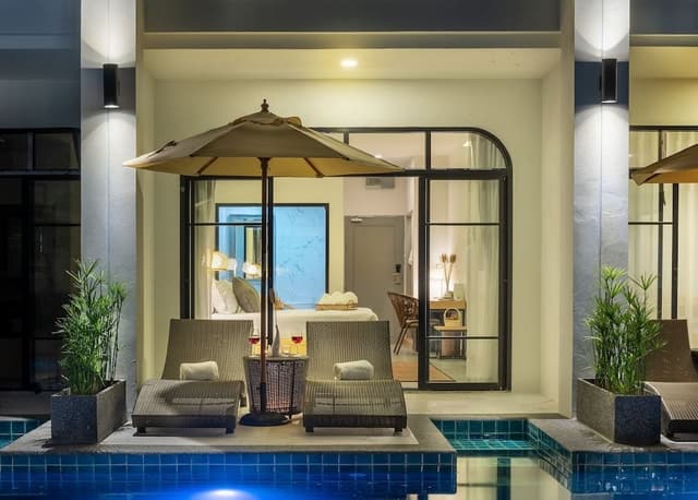 Deluxe Double Room, Pool Access
