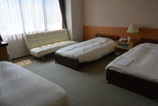 Western Room for 2-4 person