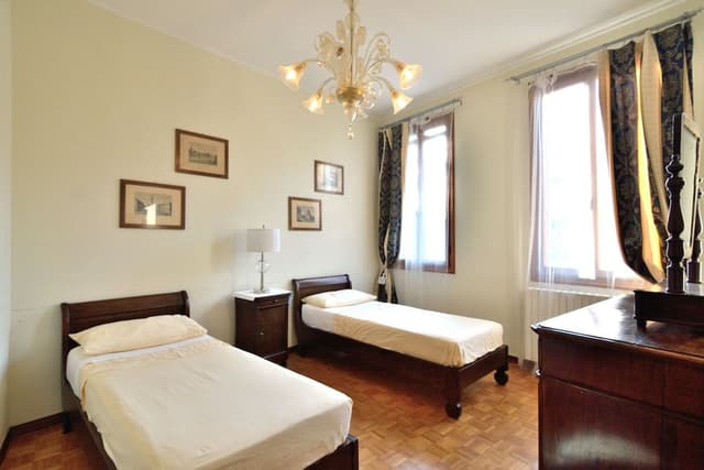 Apartment, 4 Bedrooms