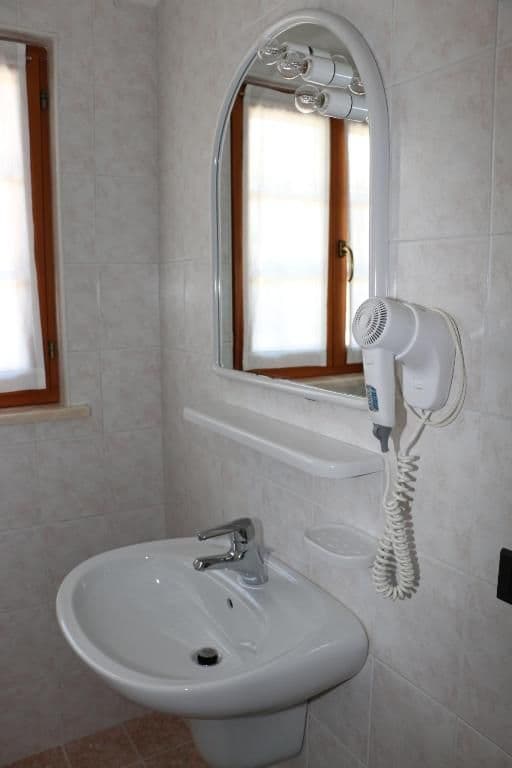 Studio (3 Adults)