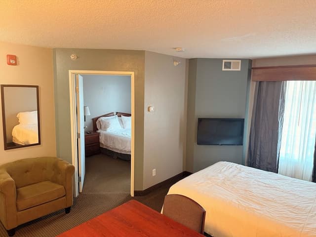 Basic Studio, 2 Queen Beds, Non Smoking